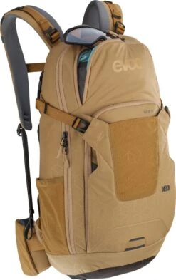 EVOC NEO Backpacks 16l Brown