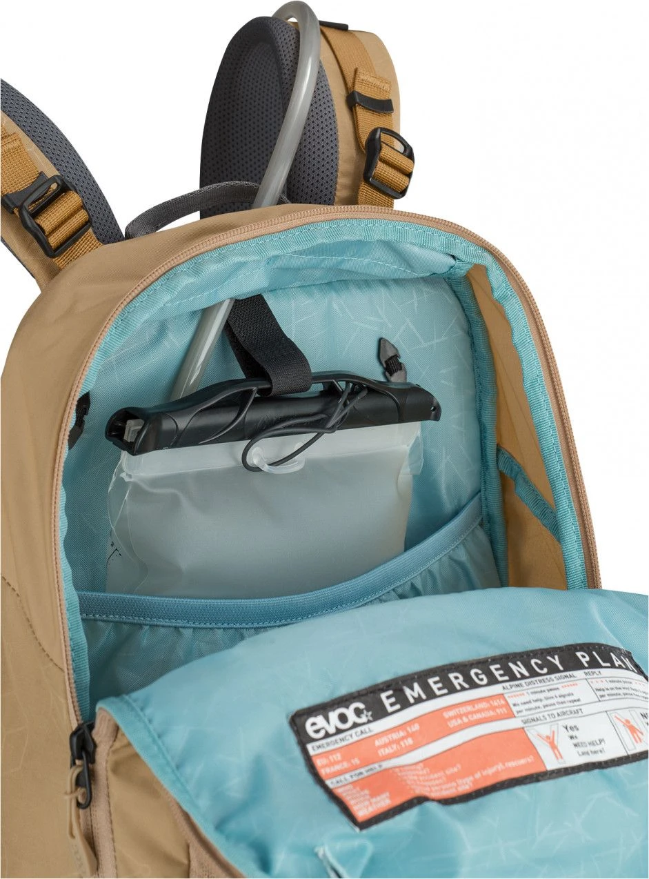 EVOC NEO Backpacks 16l Brown 3 EVOC NEO Backpacks 16l Brown - Image 3