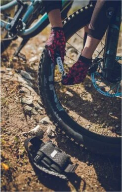 Strap For Air Chamber LEZYNE SENDIT CADDY -MAXXIS Sales 13330975e0b144c5d1429.40822205