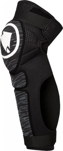 Pair Of Endura SingleTrack II Shin Guards Black