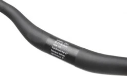 Neatt Oxygen Carbon Handlebar 780mm 31.8mm Black Blue -MAXXIS Sales 16333355f21871605b0b3.16381044