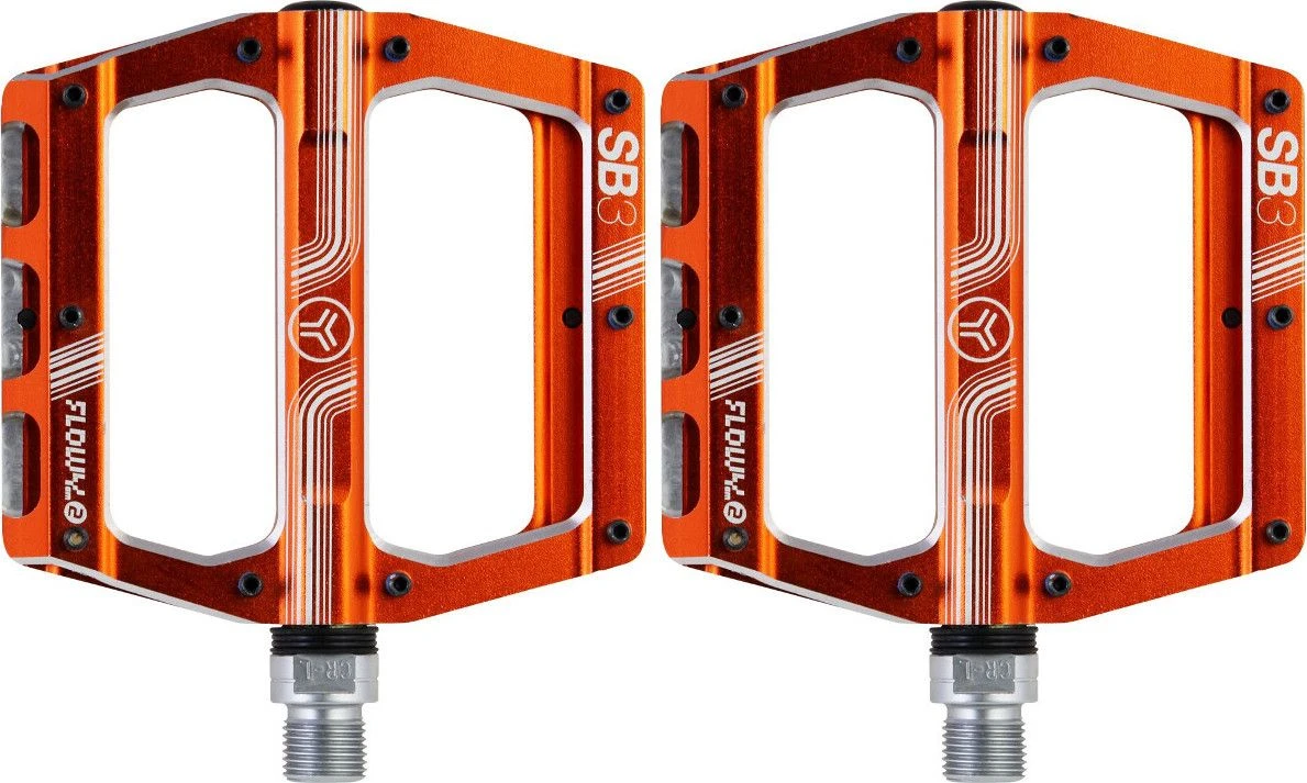 SB3 Flowy AM 2 Flat Pedals Orange 1 SB3 Flowy AM 2 Flat Pedals Orange