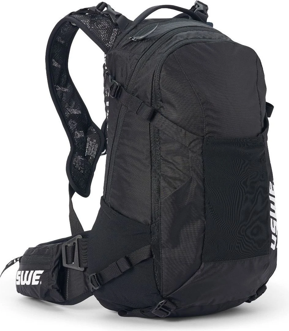 USWE Shred 16 Hydratation Bag Black 1 USWE Shred 16 Hydratation Bag Black