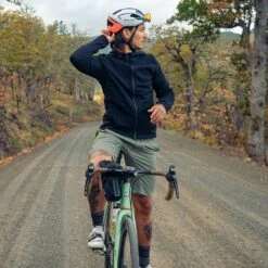 Chrome Merino Cobra 3.0 Hoodie Black 15 Chrome Merino Cobra 3.0 Hoodie Black -MAXXIS Sales 21252756130b1cd2d1ee8.12643008