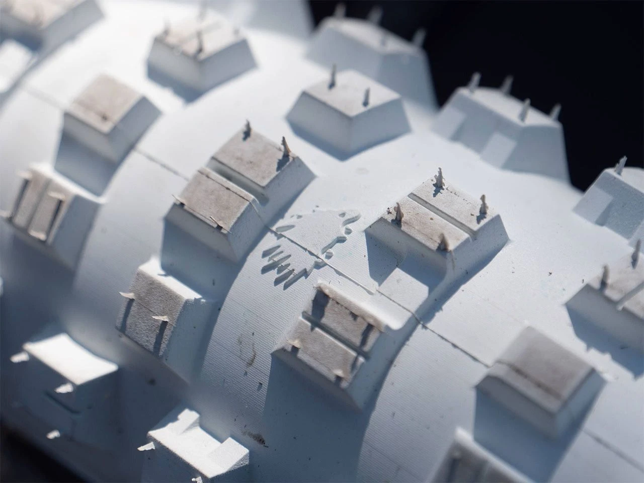 Onza Porcupine 29'' MTB Tire Tubeless Ready Foldable TRC Single Compound 60a White Classic 4 Onza Porcupine 29'' MTB Tire Tubeless Ready Foldable TRC Single Compound 60a White Classic - Image 4