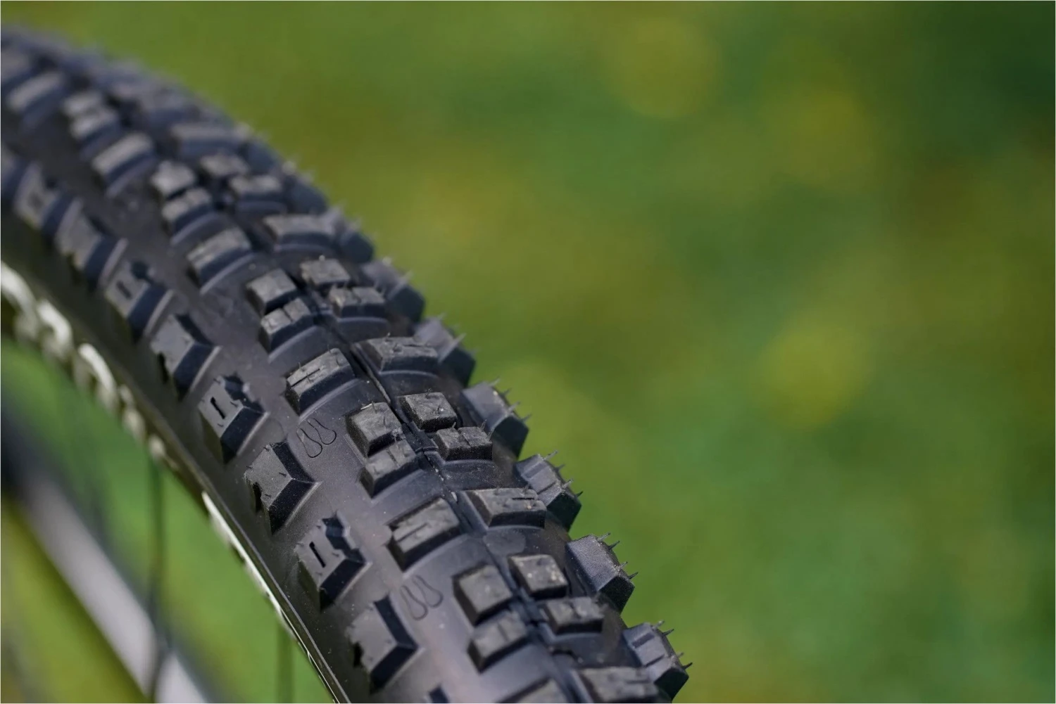 Onza Ibex 29'' MTB Tire Tubeless Ready Foldable TRC Soft Compound 50 Skinwall 4 Onza Ibex 29'' MTB Tire Tubeless Ready Foldable TRC Soft Compound 50 Skinwall - Image 4