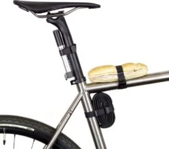 Restrap Fast Straps (Pair) Black -MAXXIS Sales 2156689617a6cd41a13a6.35620627