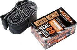 MAXXIS Inner Tube Welter Weight 27.5x2.20/2.50'' Schrader Valve