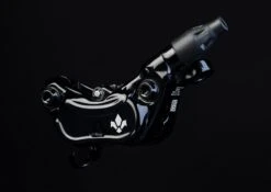 Formula Cura 4 Brakeset Black 2019 -MAXXIS Sales 5bb756157d511