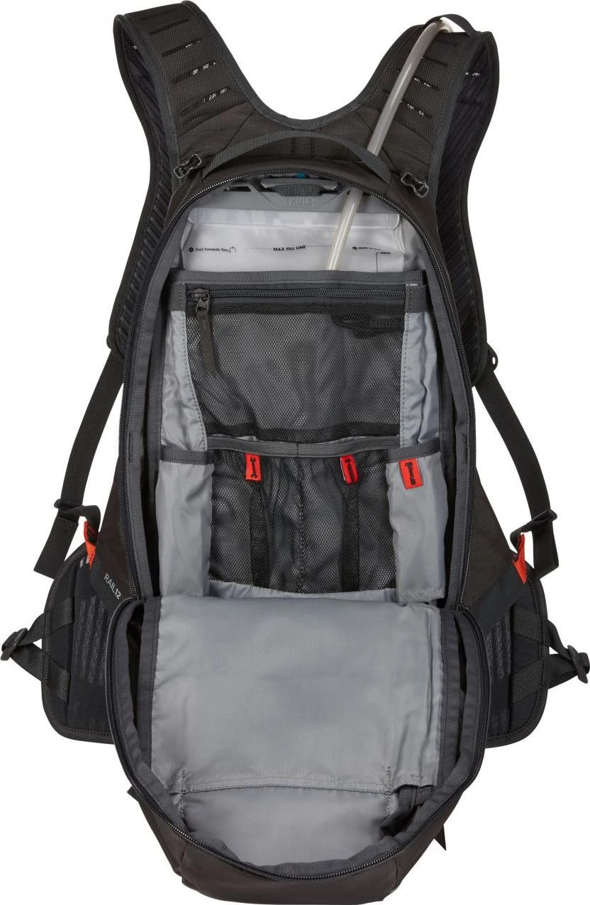 Thule Rail 12L Backpack Black Grey + Thule 2.5L Bladder 5 Thule Rail 12L Backpack Black Grey + Thule 2.5L Bladder - Image 5