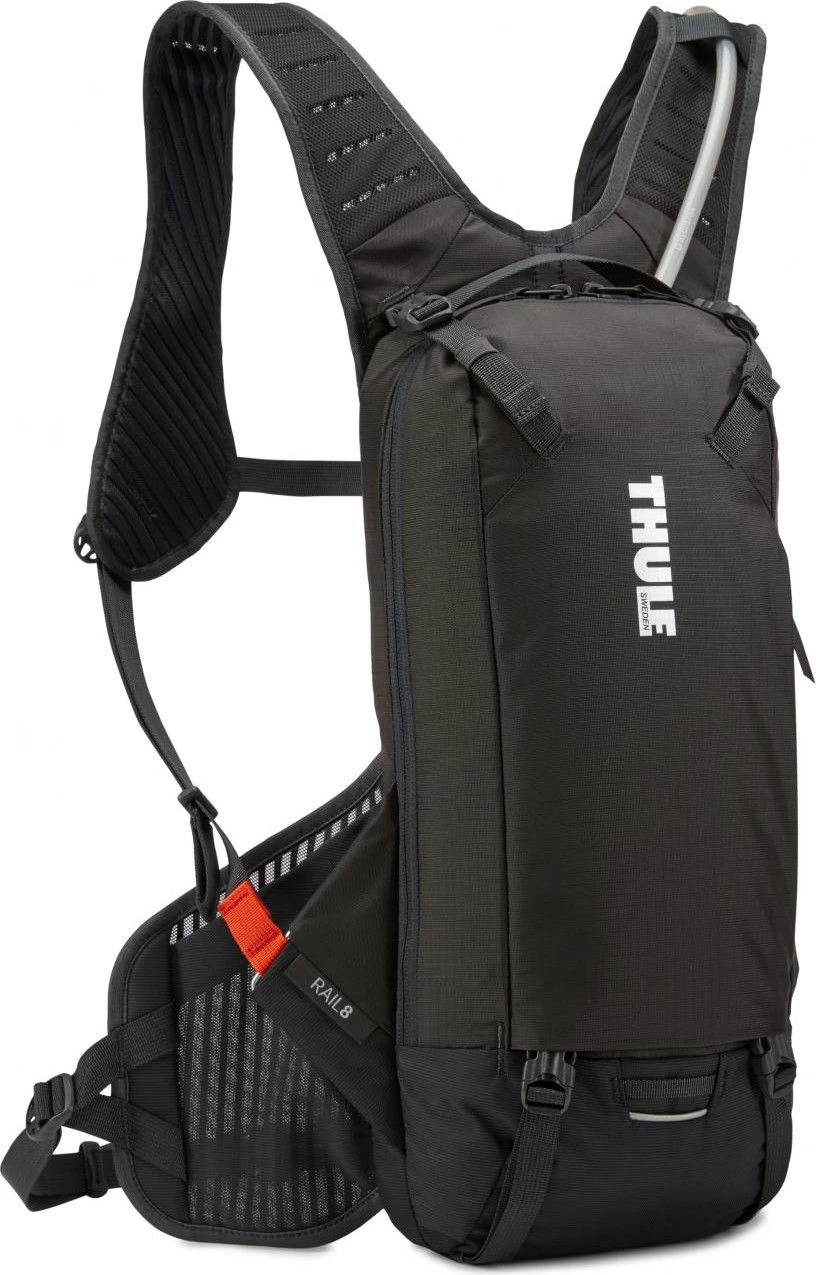 Thule Rail 8L Backpack Black Grey + Thule 2.5L Bladder 2 Thule Rail 8L Backpack Black Grey + Thule 2.5L Bladder - Image 2